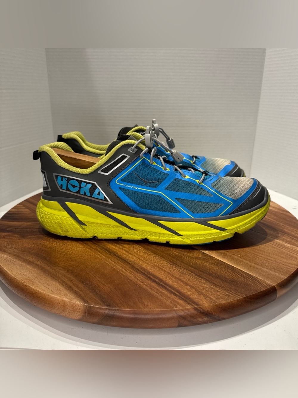 Hoka One One Clifton 1 Men's Running Shoes Size 11 Blue Yellow 1101943 CCGRY